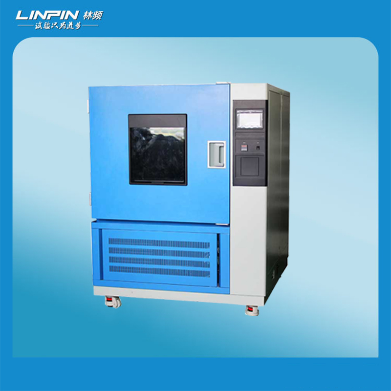 氙燈老化試驗(yàn)箱的風(fēng)冷和水冷有啥不同點(diǎn)？